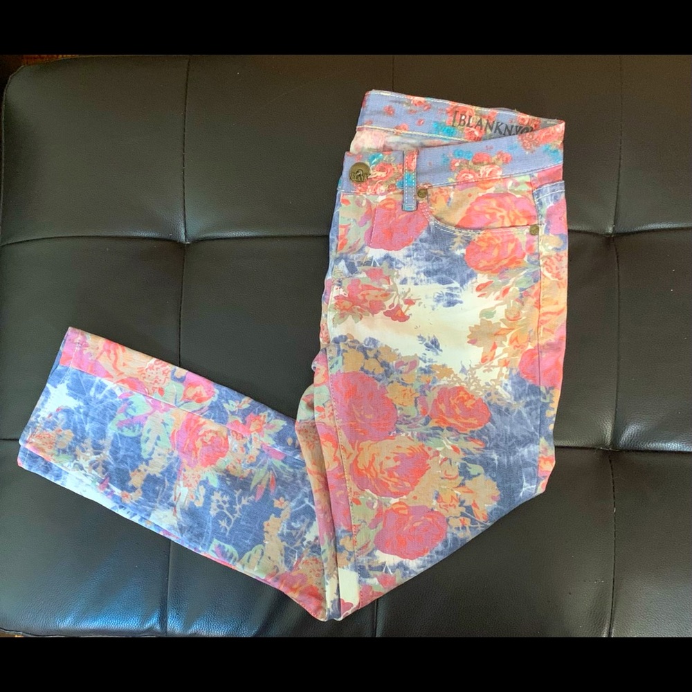 Blank NYC Cropped Floral Pattern Jeans